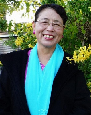 马上咨询作品预约叶广芩,北京市人,居住于陕西省西安市,满族.